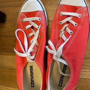 Converse 9.5 Coral